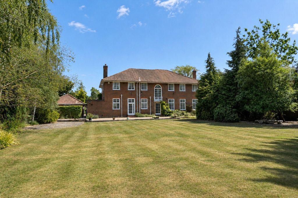 Property photo 1 of 14 14