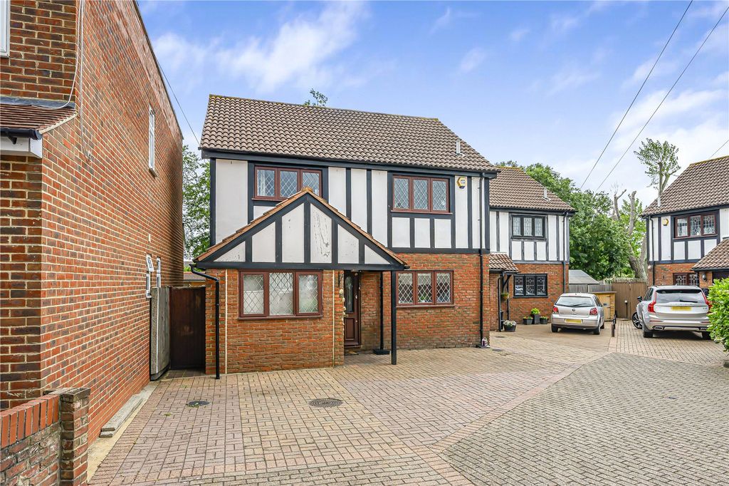Property photo 1 of 13 Front