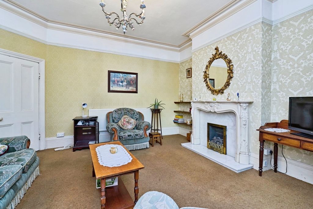 Property photo 3 of 27 Pbox-Img.Jpg