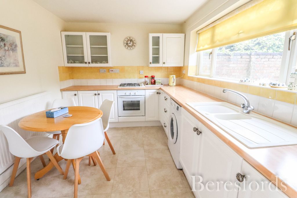 Property photo 2 of 11 Picture No. 09