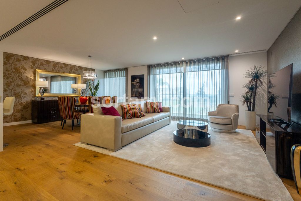 Property photo 3 of 25