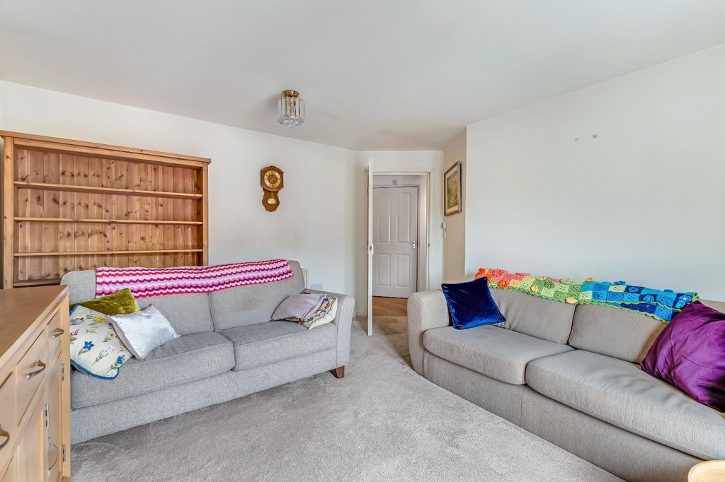 Property photo 3 of 13 Picture 3