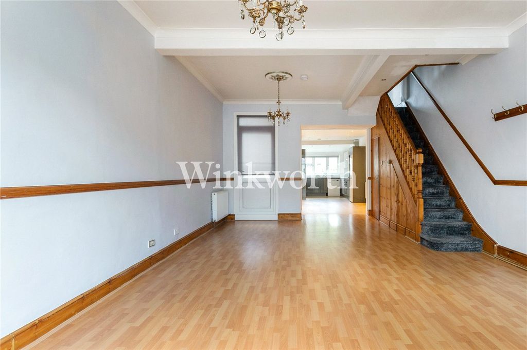 Property photo 2 of 14 Picture No. 02