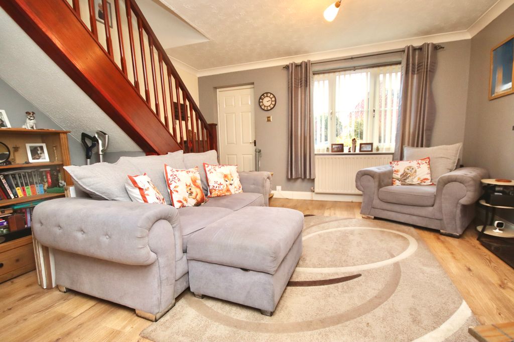 Property photo 3 of 10