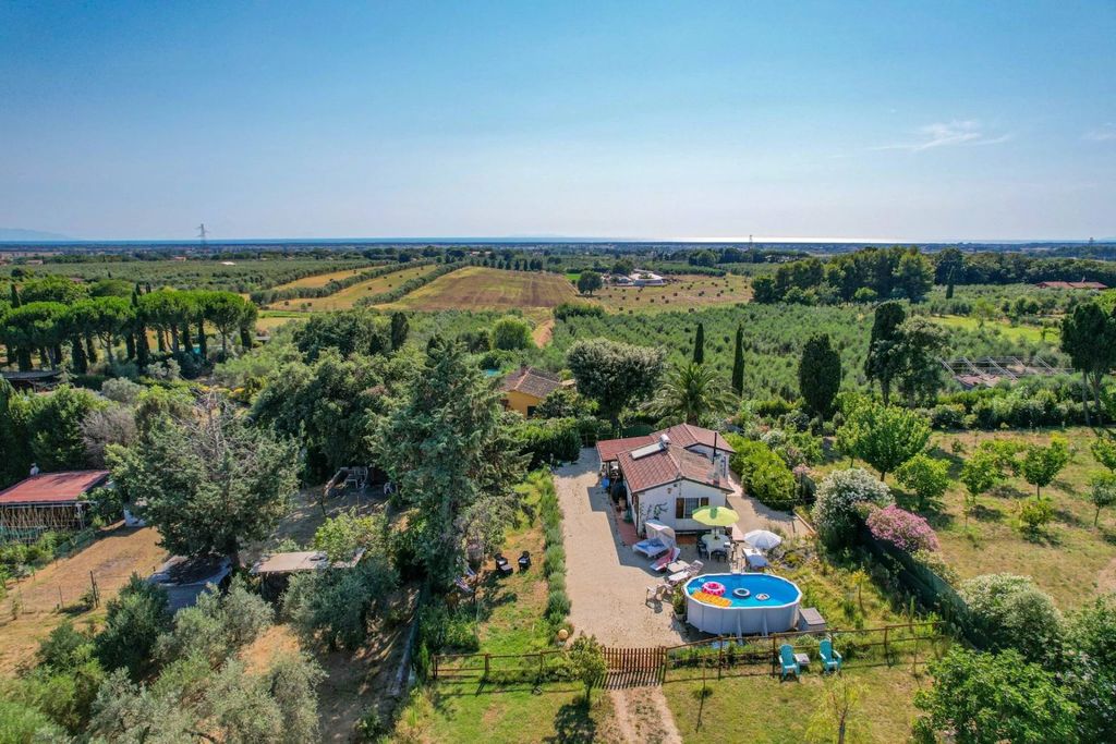 Property photo 1 of 36