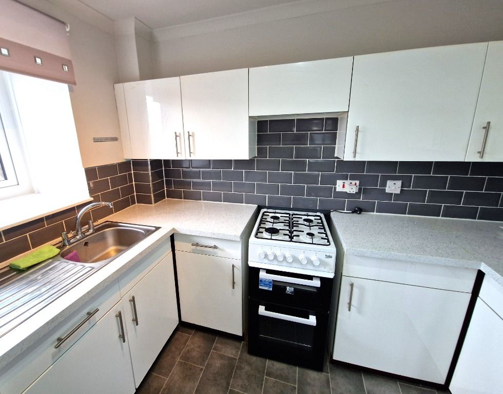 Property photo 3 of 11 Photo 3