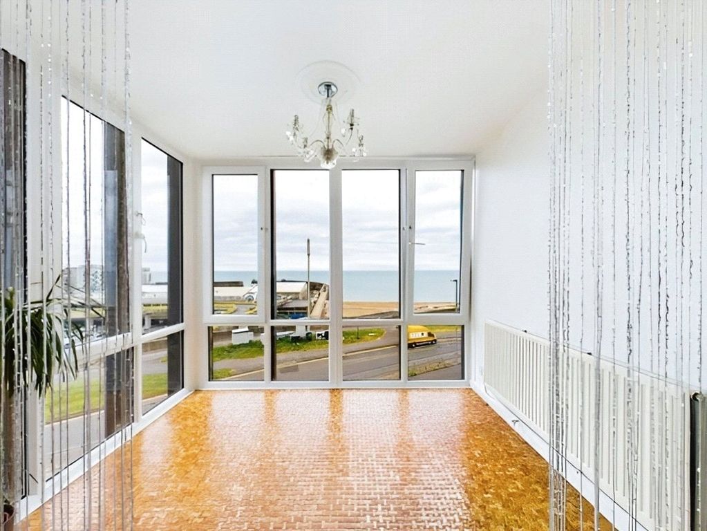 Property photo 2 of 10 View