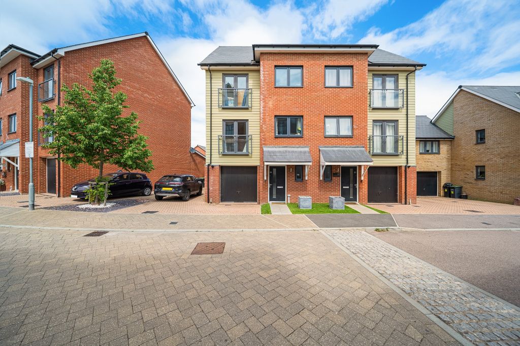 Property photo 1 of 17 4286892
