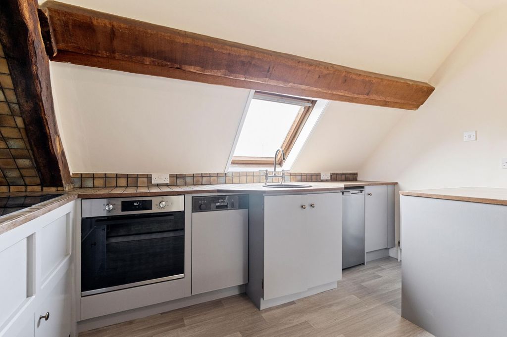 Additional image 5 of 2 bed town house to rentMagistrates Court, Church Road, Ledbury, Herefordshire HR8