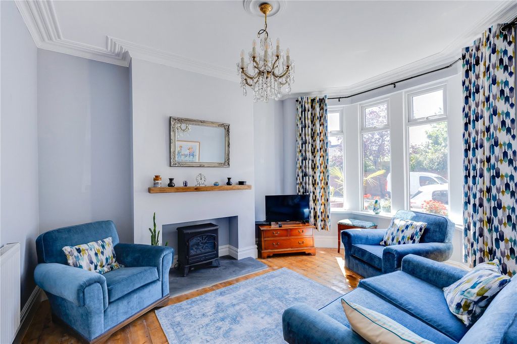 Property photo 2 of 30 Picture No. 20