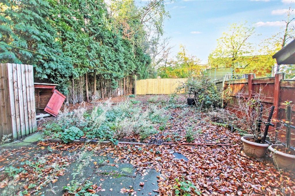 Property photo 2 of 5