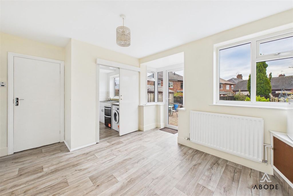 Property photo 3 of 14 Cam02544G0-Pr0268-Still005.Jpg