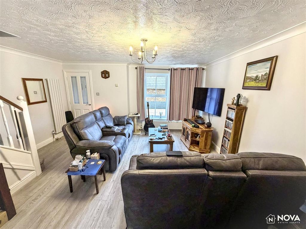 Property photo 2 of 18 Img_3892.Jpg