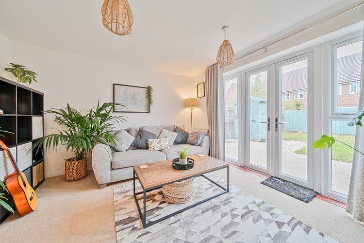 Property photo 2 of 21