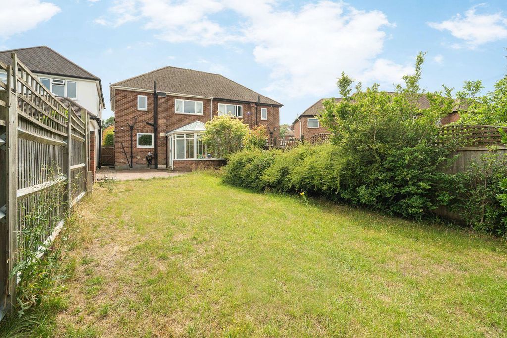 Property photo 2 of 13 Lpe76Ncq.Jpeg