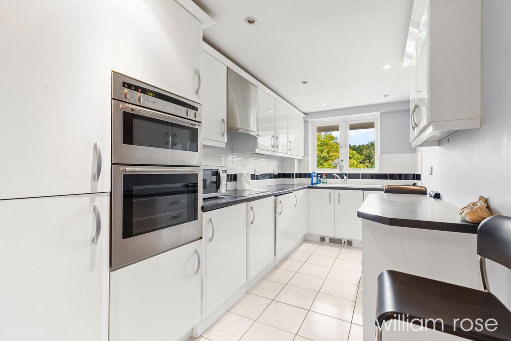 Property photo 2 of 17 Treetops_7.Jpg