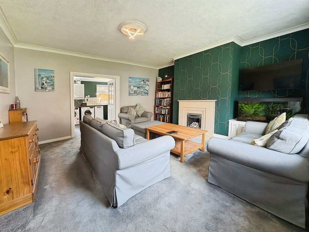 Property photo 2 of 13 Photo 12