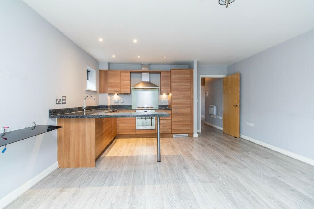 Property photo 2 of 25 4583922