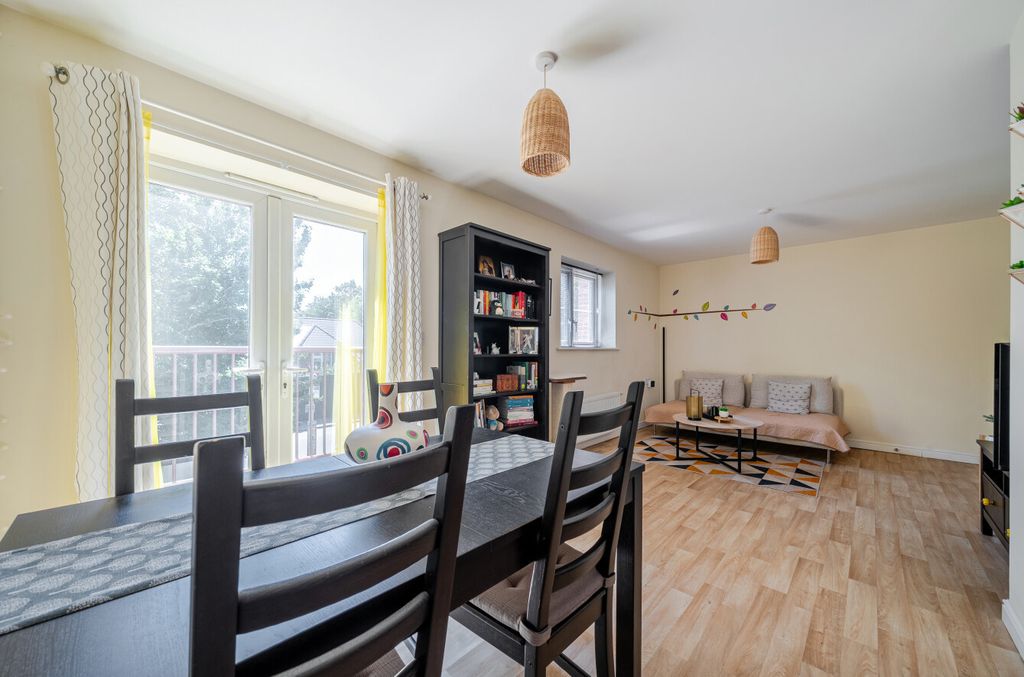 Property photo 3 of 16 1493044-17-6A522c...