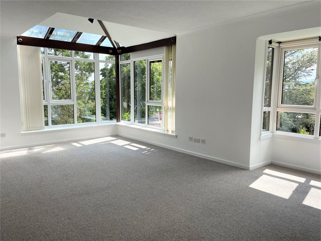 Property photo 3 of 14 Picture No. 14