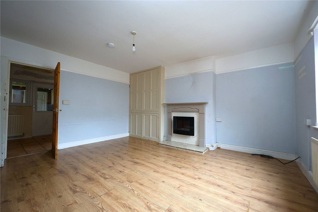 Property photo 3 of 19 Picture No. 07