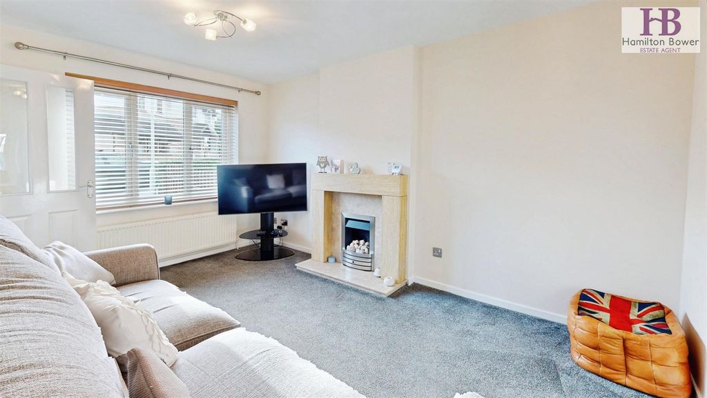 Property photo 2 of 12 B244B8B5-5-Sanderson-Avenue-12082025_165358.Jpg