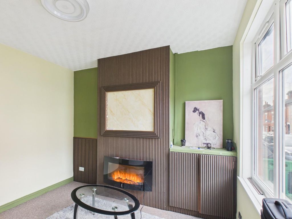 Property photo 3 of 9 Cam03039G0-Pr0235-Still008.Jpg