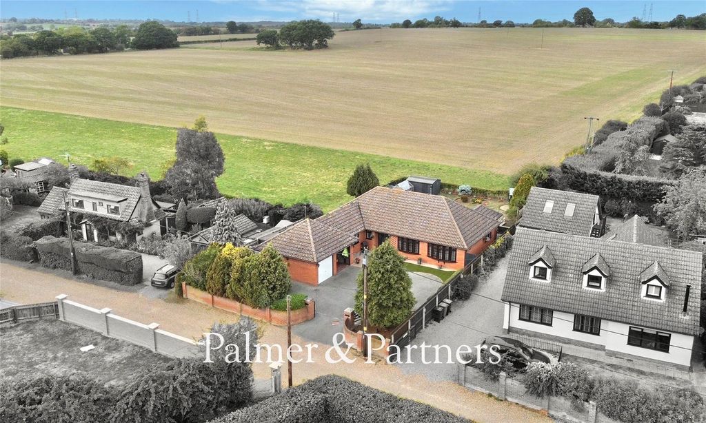 Property photo 1 of 39 Picture No. 04