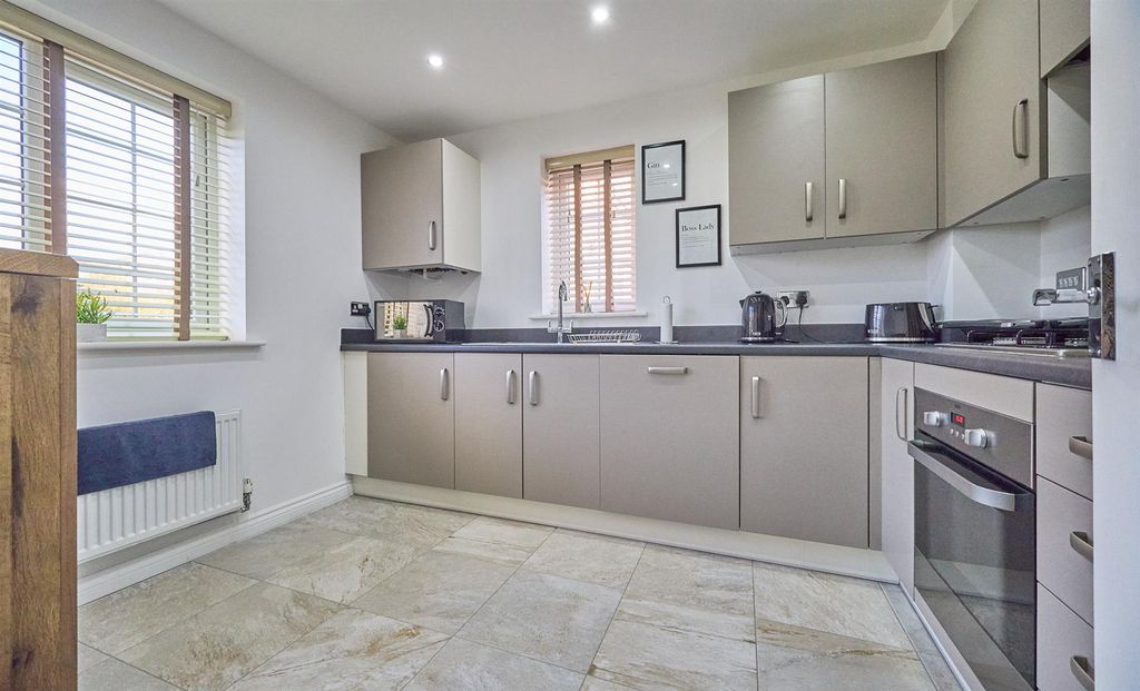 Property photo 2 of 14 Kitchen To Front