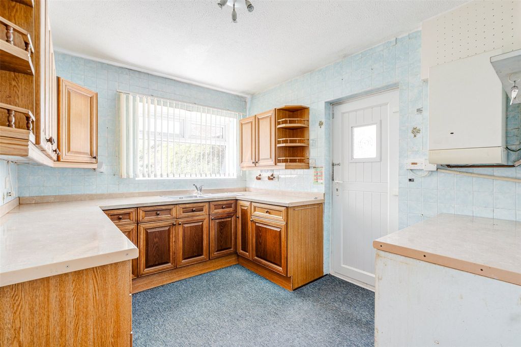 Property photo 3 of 22 Picture No. 12