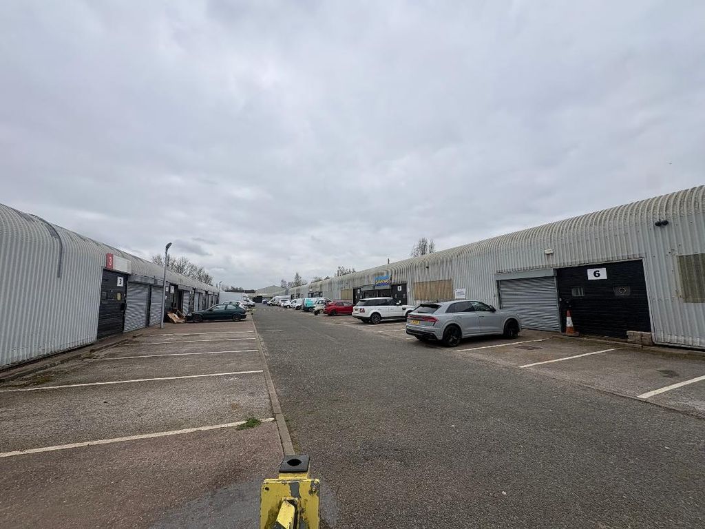 Property photo 2 of 6 Photo 2