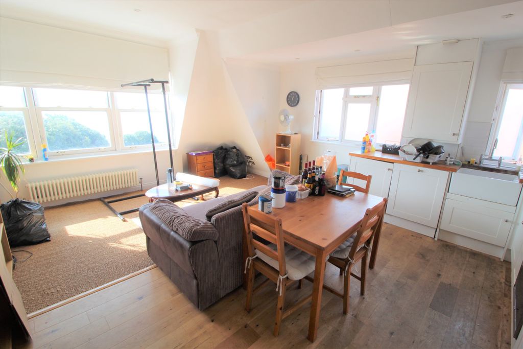 Property photo 3 of 8 Img_7030.Jpg