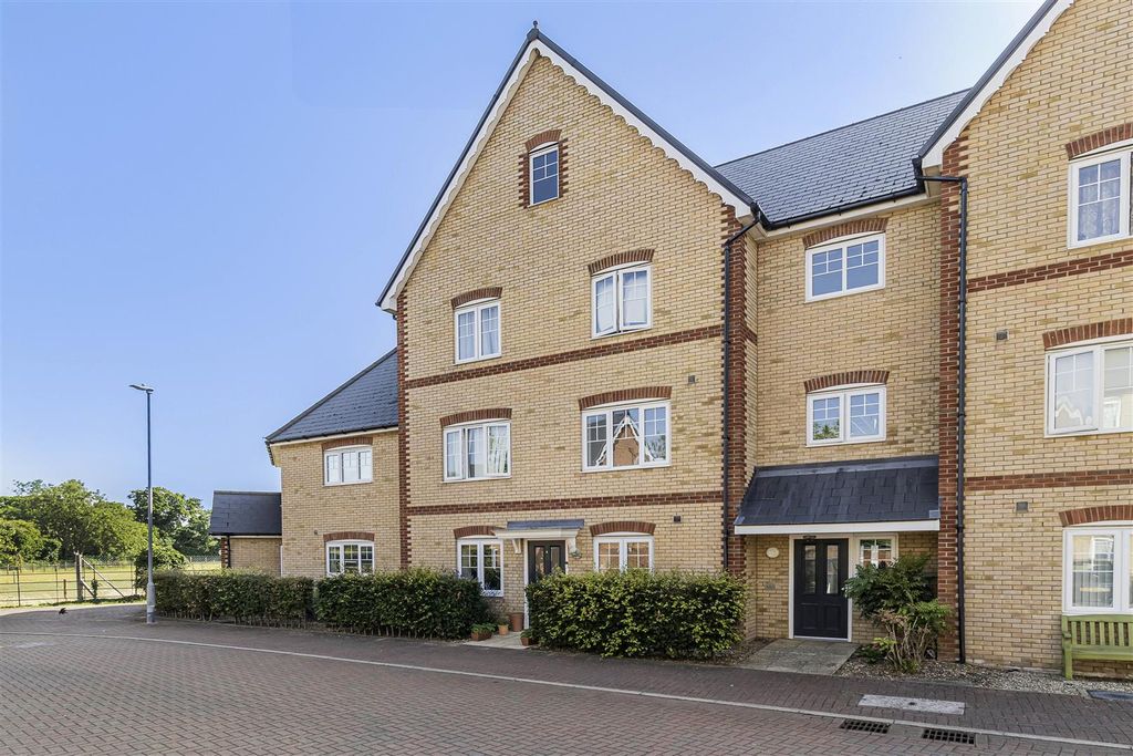 Property photo 1 of 14 13_86169.Jpg