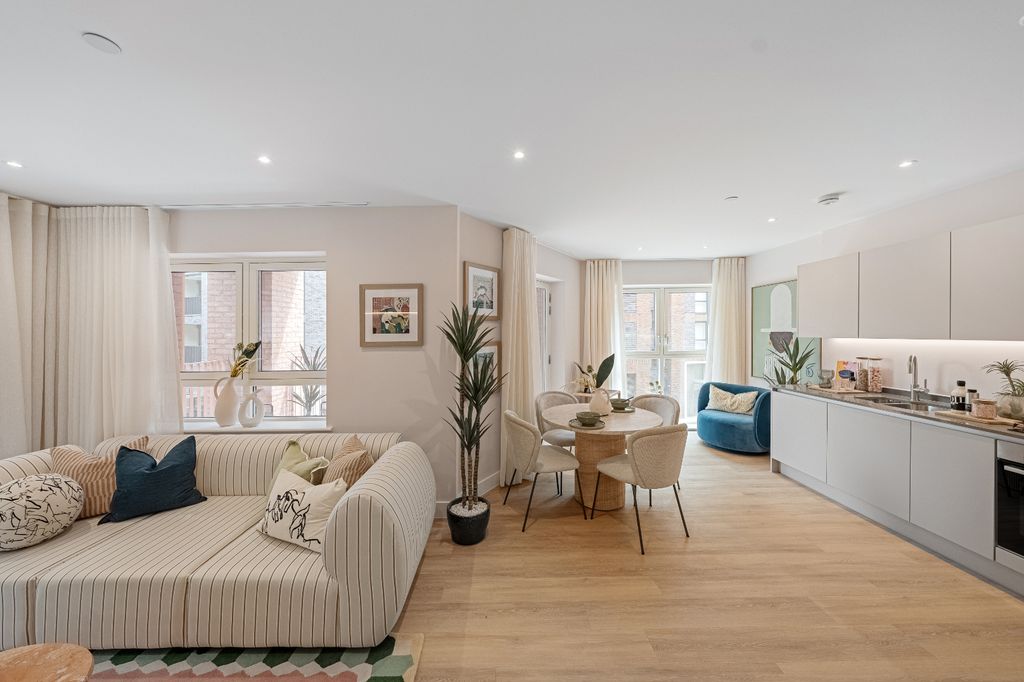 Property photo 1 of 16 Belrise F5-27.Jpg