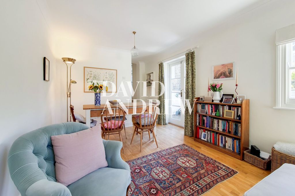 Property photo 2 of 10