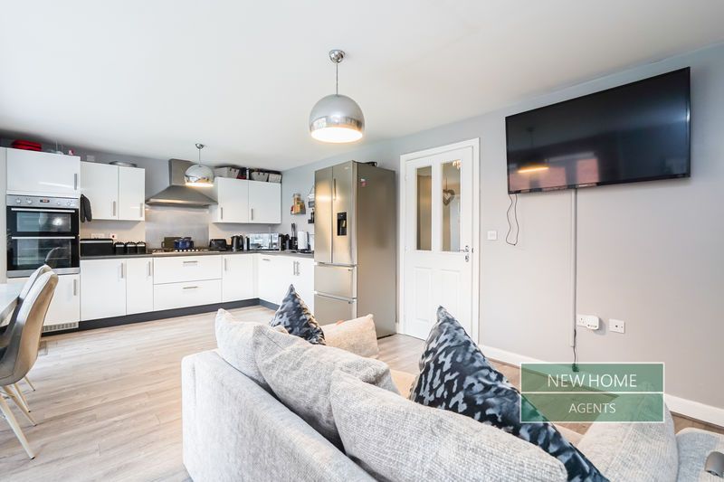 Property photo 2 of 24 Photo 16