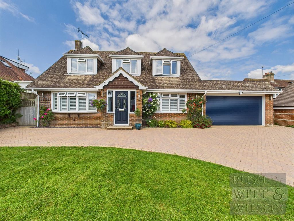 Property photo 1 of 44