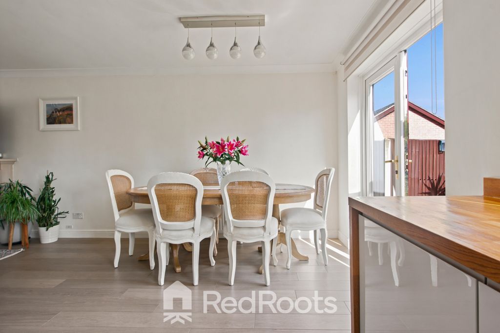 Property photo 2 of 42 5171902