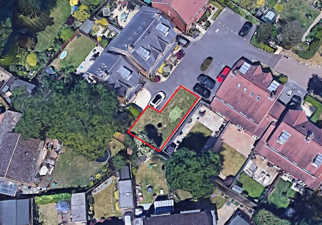 Property photo 1 of 2
