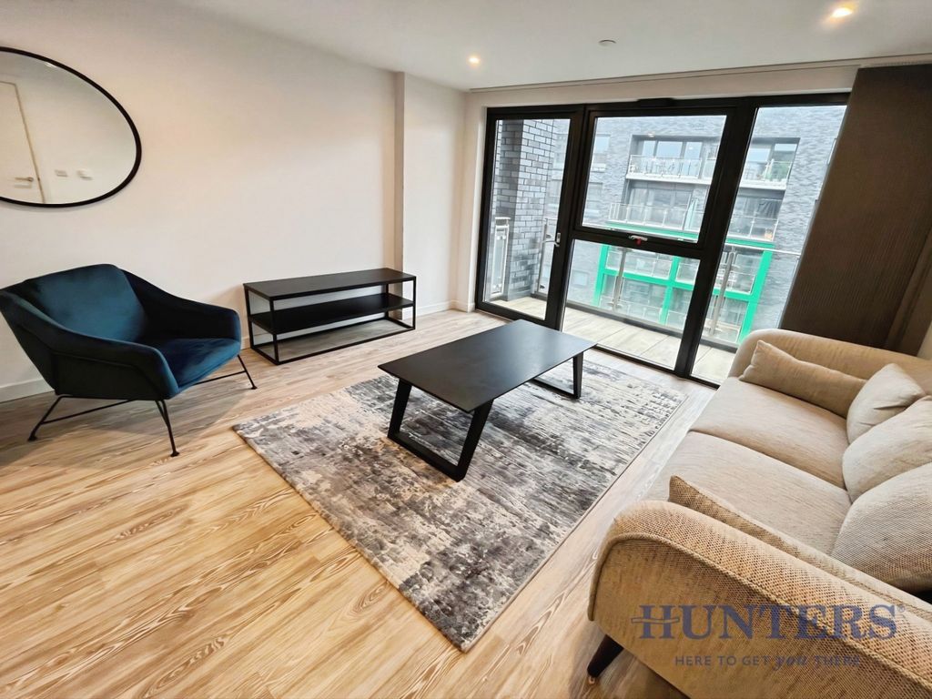 Property photo 2 of 13 Lounge