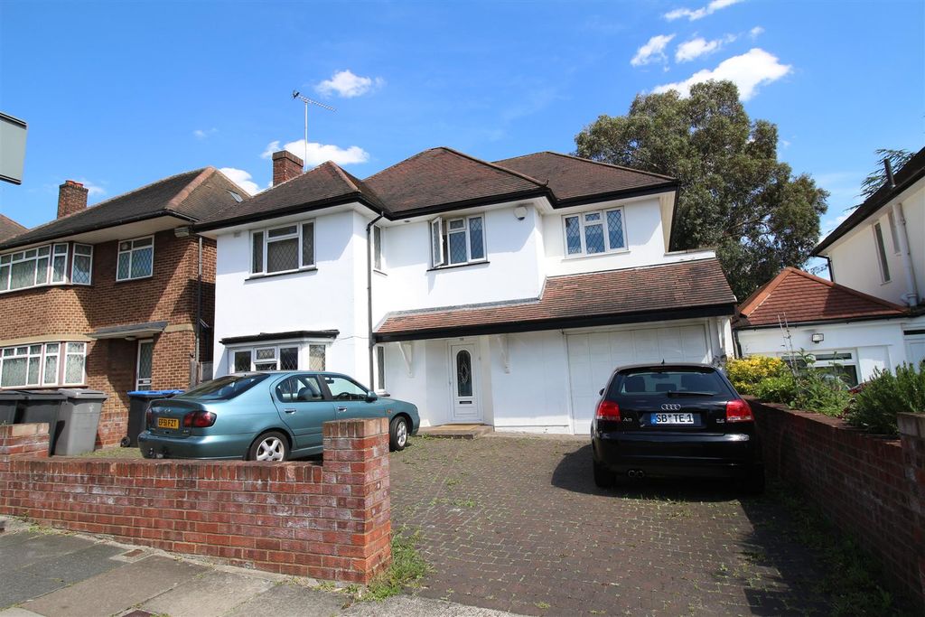 Property photo 2 of 12 Img_1594.Jpg