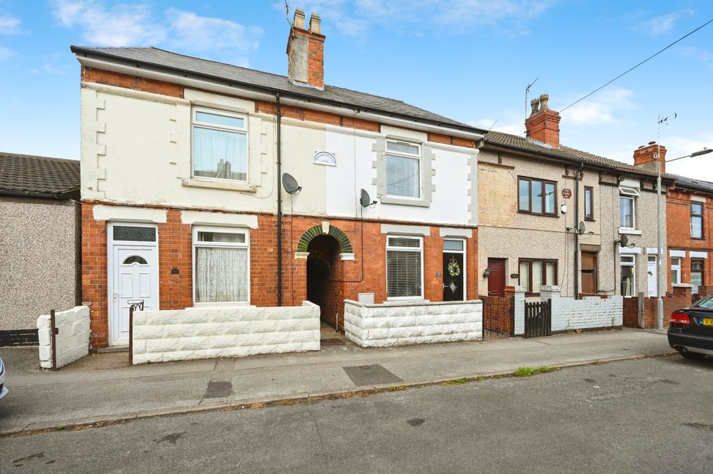 Property photo 1 of 15