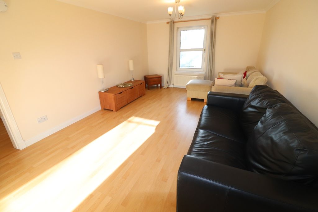 Property photo 3 of 16 Photo 3