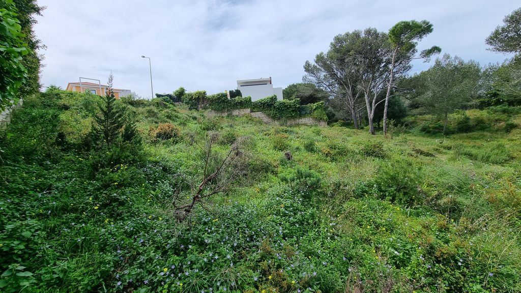 Property photo 2 of 11