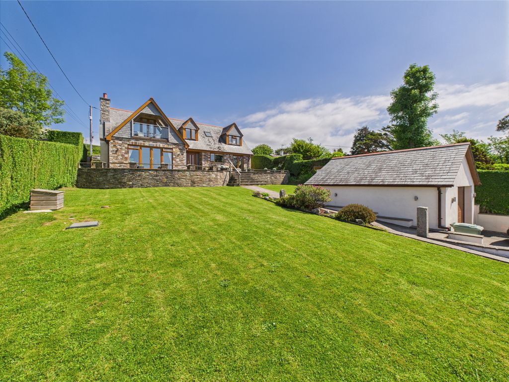 Property photo 1 of 25