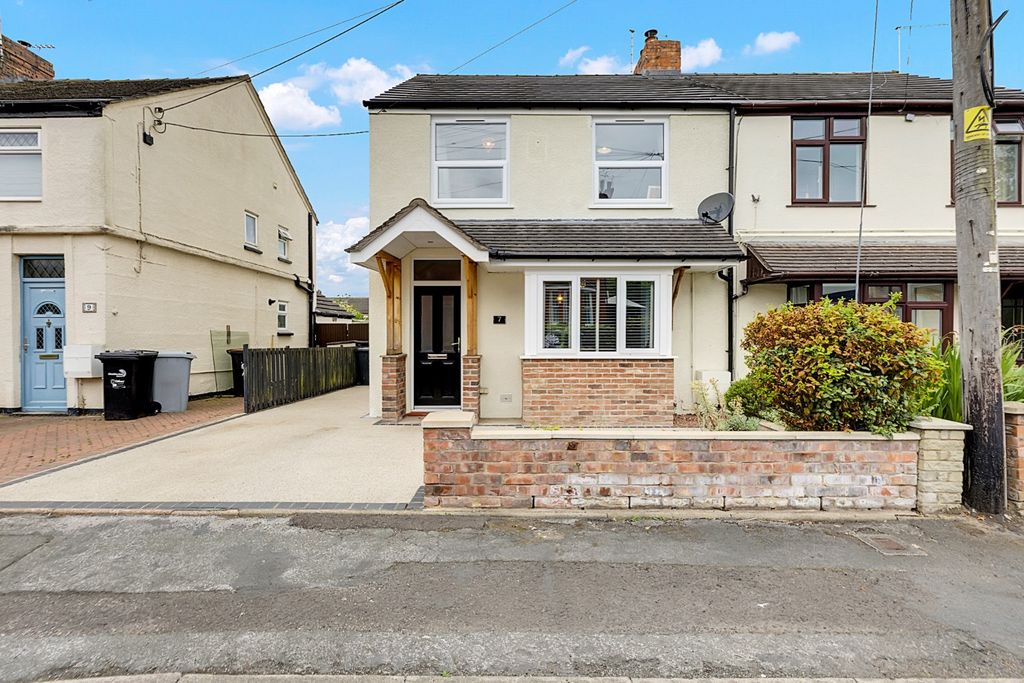 Property photo 1 of 23 4249471