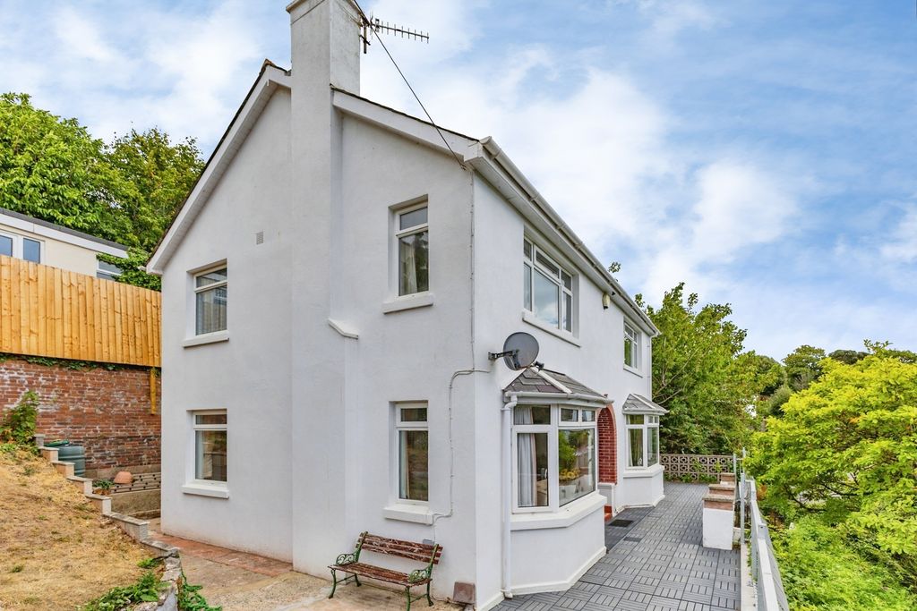 Property photo 1 of 36 Pbox-Img.Jpg