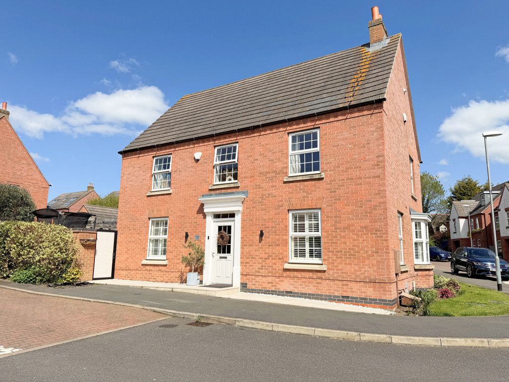 Property photo 1 of 30 Photo 28