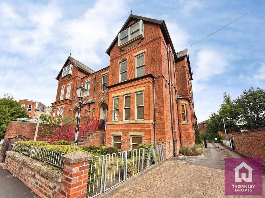 Property photo 1 of 16 Pbox-Img.Jpg