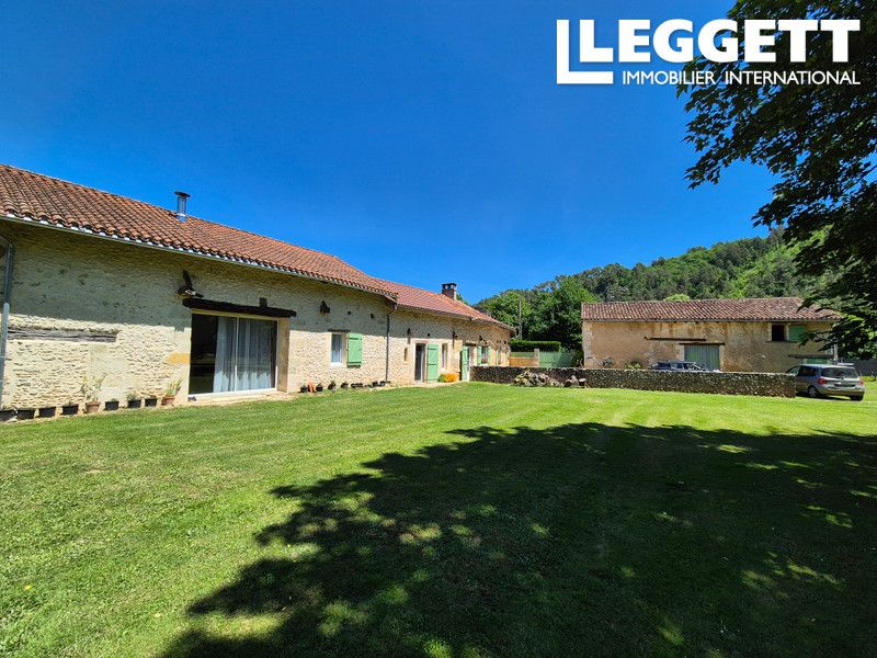 Property photo 1 of 10